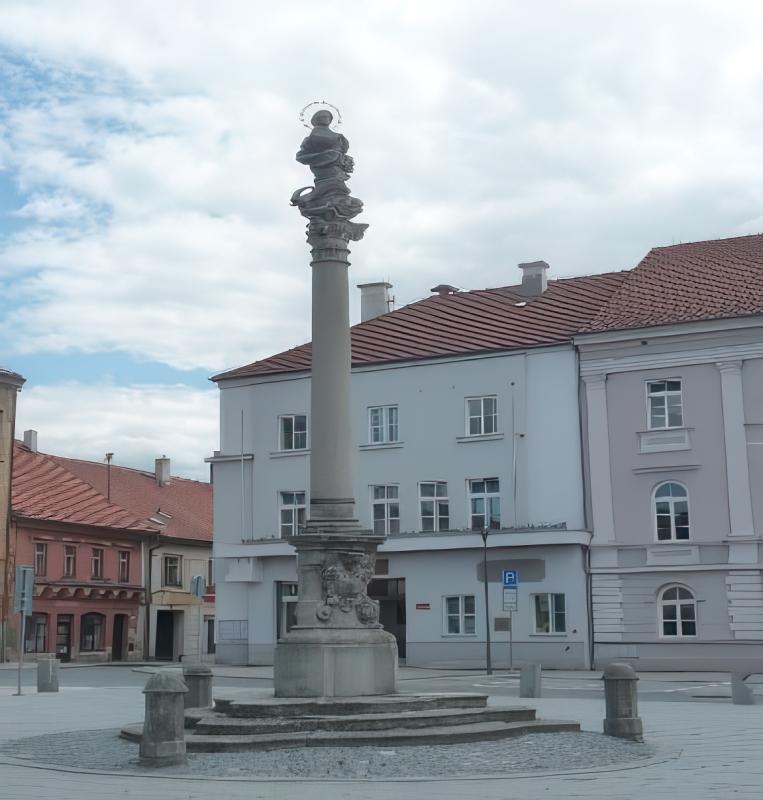 11. Mariánský sloup, Mírové náměstí, rejstř. č. 20798/4-2925, město Horažďovice