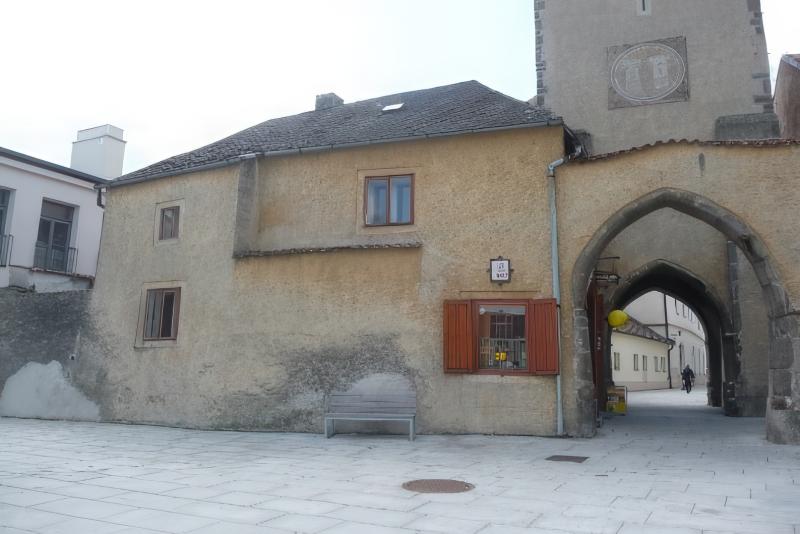 19. Městský dům č. p. 70, rejstř. č. 18914/4-2938, město Horažďovice